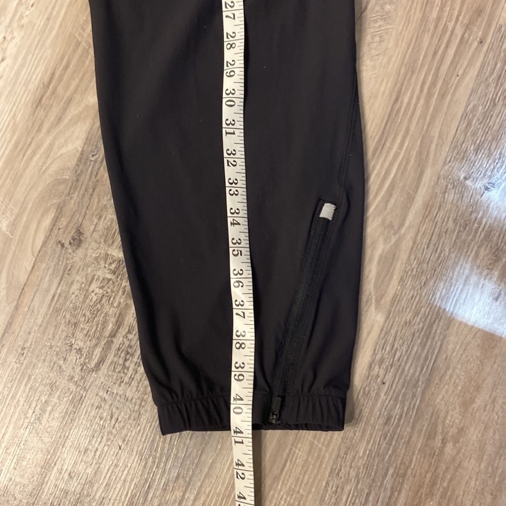 All In Motion pants - Picture 6 of 6